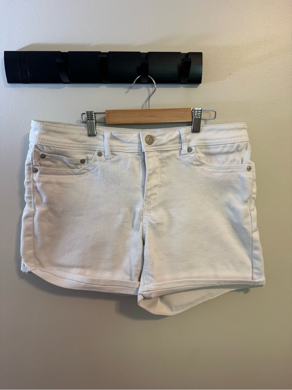 Seven7 White Denim Jean Shorts - Classic Five-Pocket